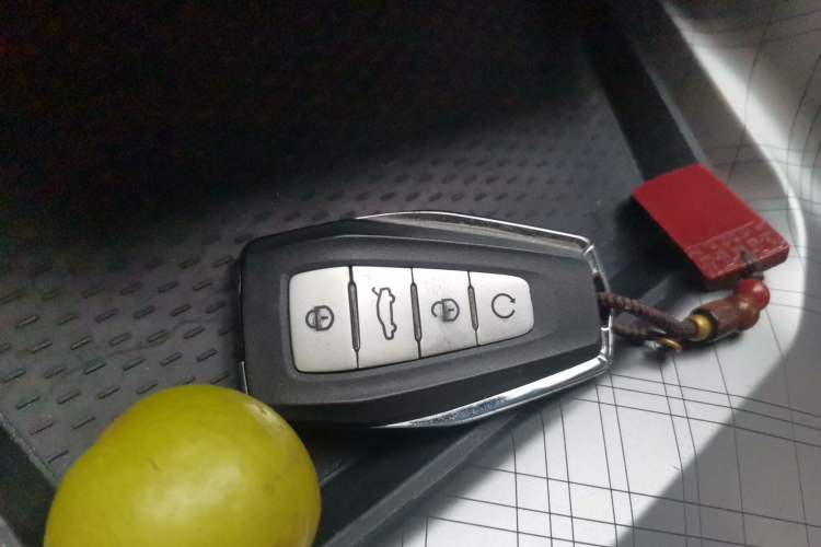 Used Geely Auto Preface 2021 2.0TD Luxury Version Vehicle Key