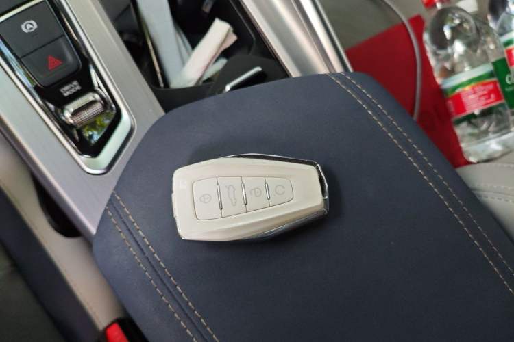 Used Geely Auto Preface 2021 2.0TD Luxury Version Vehicle Key