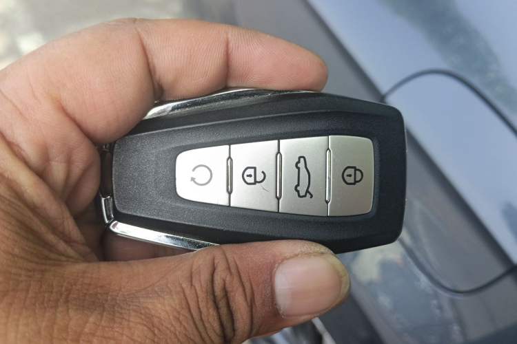 Used Geely Auto Preface 2021 2.0TD Luxury Version Vehicle Key