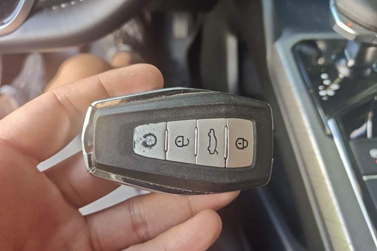 Used Geely Auto Preface 2021 2.0TD Luxury Version Vehicle Key