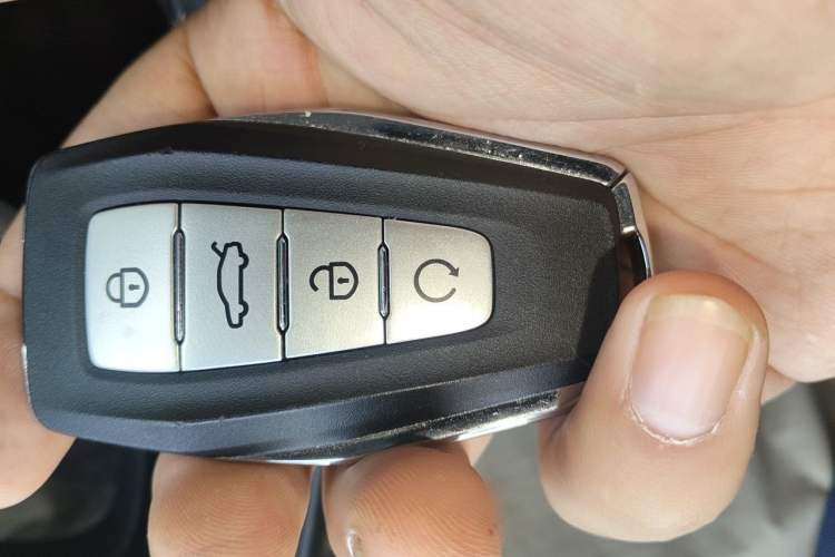 Used Geely Auto Preface 2021 2.0TD Luxury Version Vehicle Key