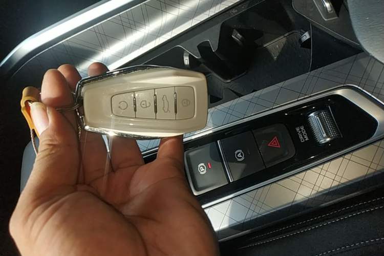 Used Geely Auto Preface 2021 2.0TD Luxury Version Vehicle Key