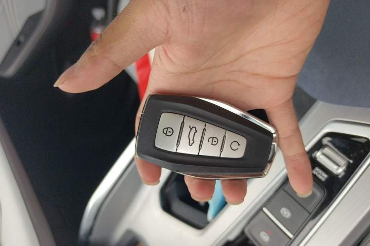 Used Geely Auto Preface 2021 2.0TD Luxury Version Vehicle Key