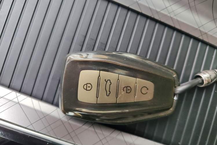 Used Geely Auto Preface 2021 2.0TD Luxury Version Vehicle Key