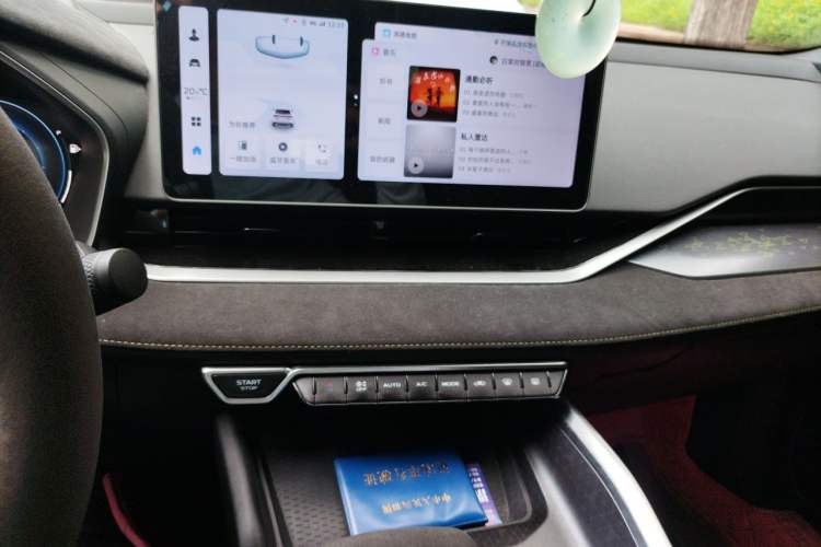 Used Geely Auto Preface 2021 2.0TD Space-Time Edition Starry Celestial Audio And AC Panel