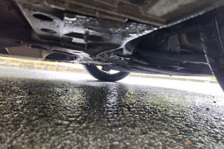 Used Geely Auto Preface 2021 2.0TD Space-Time Edition Hao Yue Chassis Front Right