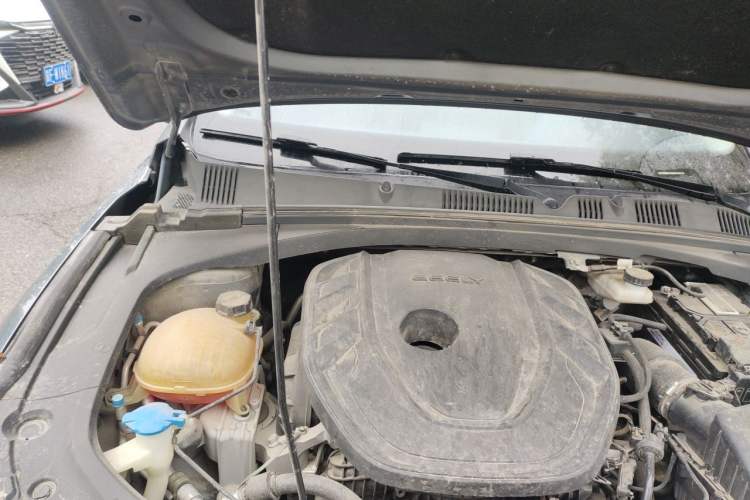 Used Geely Auto Preface 2021 2.0TD Luxury Version Engine Bay Right