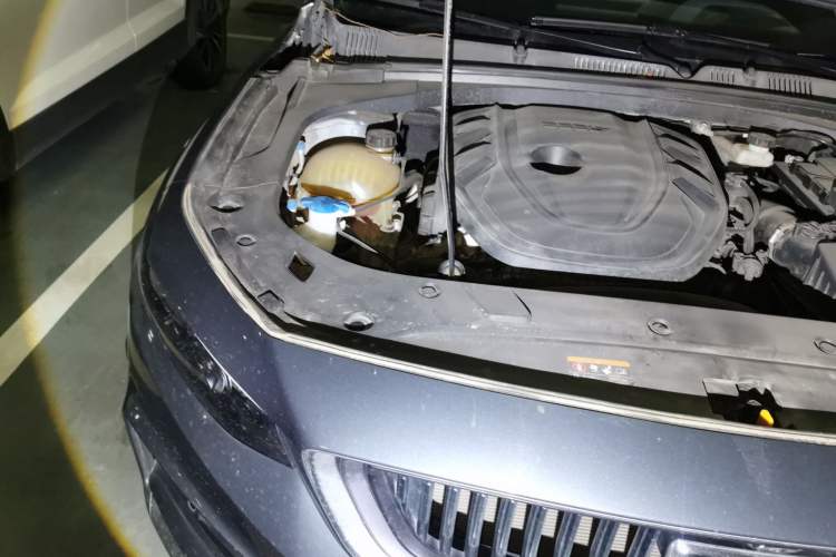 Used Geely Auto Preface 2021 Revised Version 2.0TD Luxury Edition Engine Bay Right