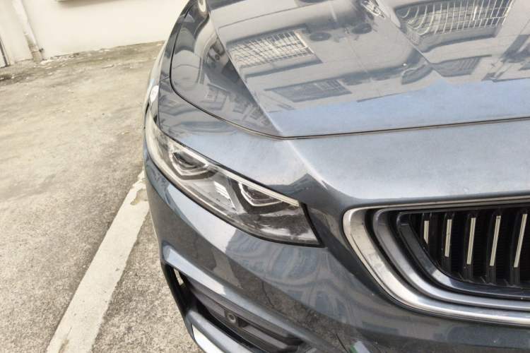 Used Geely Auto Preface 2021 2.0TD Luxury Version Right Front Headlight