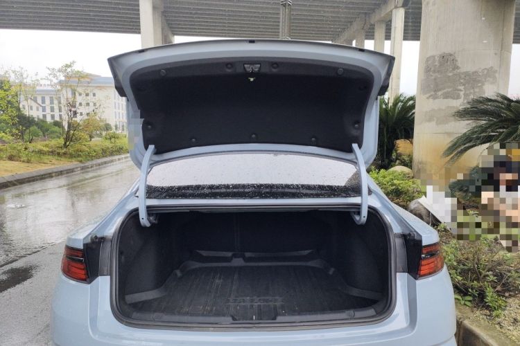 Used Geely Auto Preface 2021 2.0TD Space-Time Edition Hao Yue Trunk