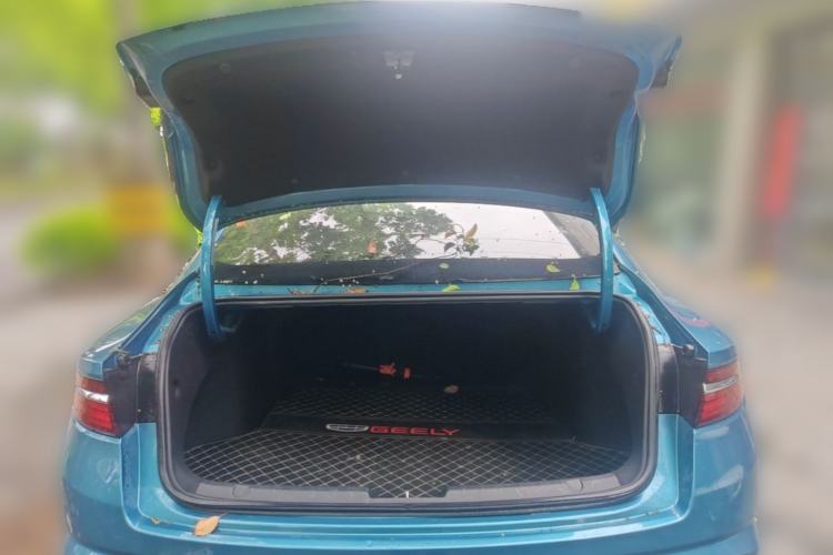 Used Geely Auto Preface 2021 Revised Version 2.0TD Luxury Edition Trunk
