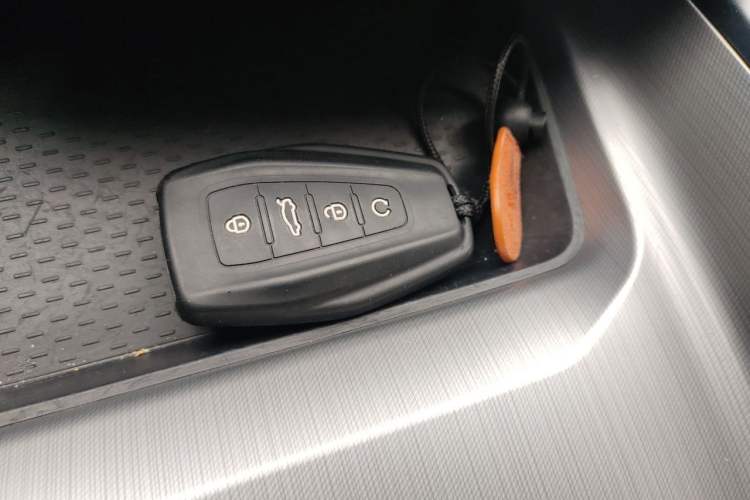 Used Geely Auto Preface 2021 2.0TD Luxury Version Vehicle Key