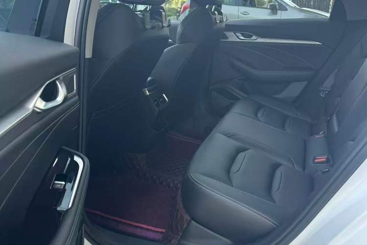 Used Geely Auto Preface 2021 2.0TD Luxury Version Interior 3