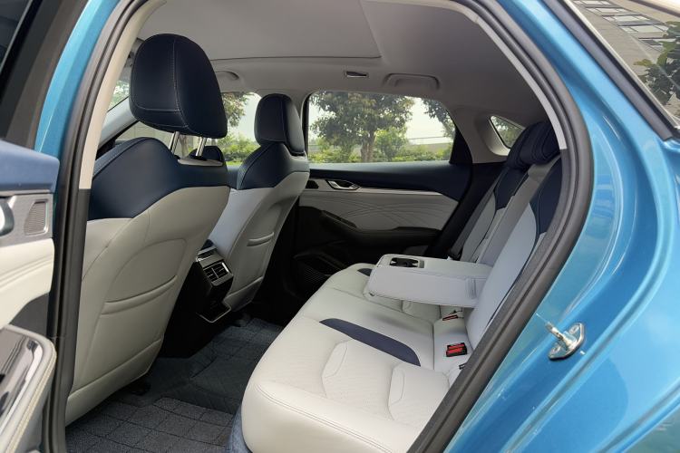 Used Geely Auto Preface 2021 Revised Version 2.0TD Luxury Edition Left Rear Seat