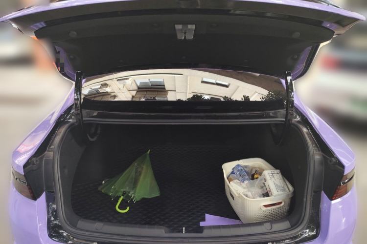 Used Geely Auto Preface 2021 Revised Version 2.0TD Luxury Edition Trunk