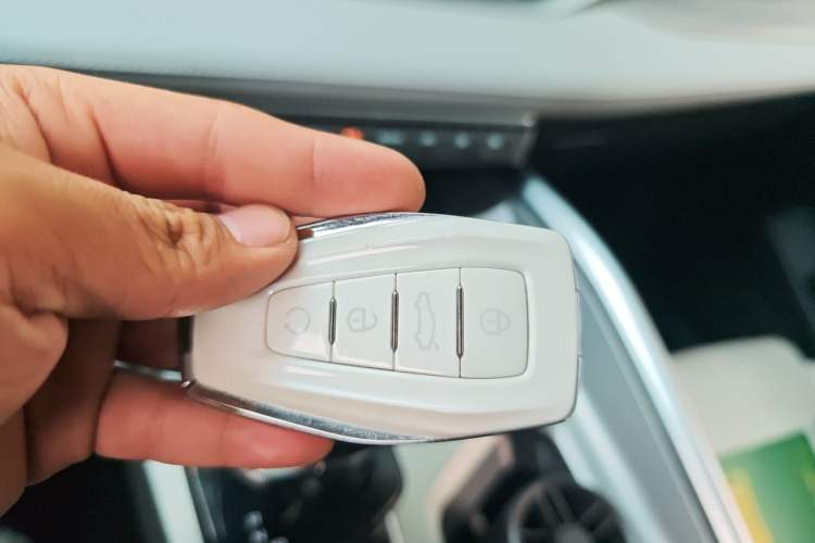 Used Geely Auto Preface 2021 Revised Version 2.0TD Luxury Edition Vehicle Key
