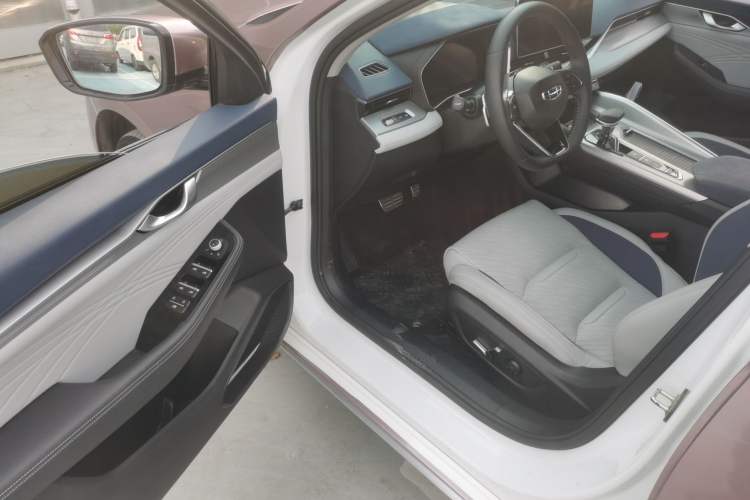 Used Geely Auto Preface 2021 Revised Version 2.0TD Luxury Edition Driver Seat