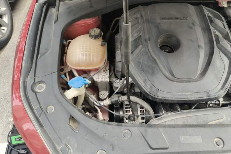 Used Geely Auto Preface 2021 2.0TD Luxury Version Engine Bay Right