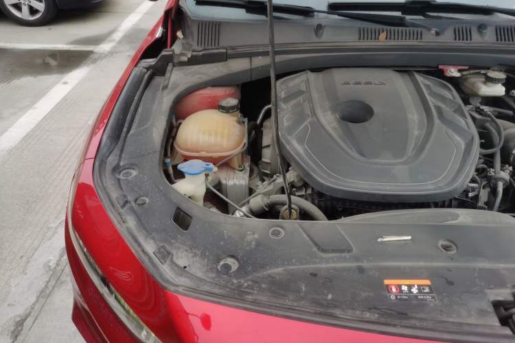 Used Geely Auto Preface 2021 2.0TD Luxury Version Engine Bay Right