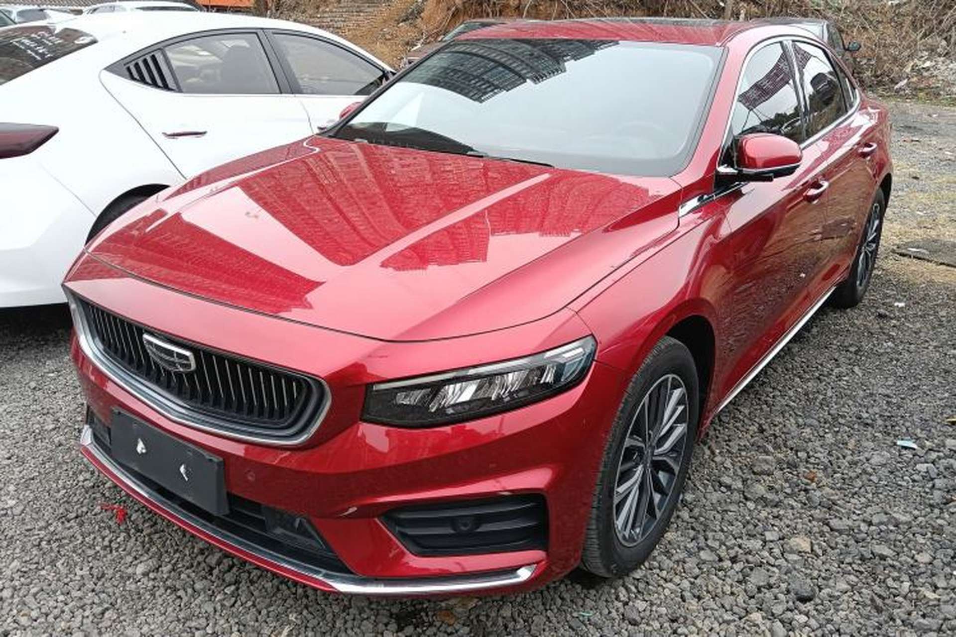 Used Geely Auto Preface 2021 2.0TD Luxury Version Front Left 45 Deg