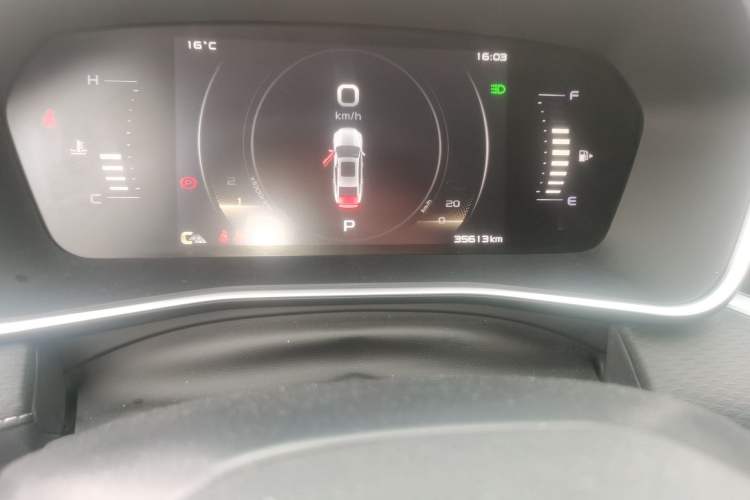 Used Geely Auto Preface 2021 2.0TD Luxury Version Odometer Close Up