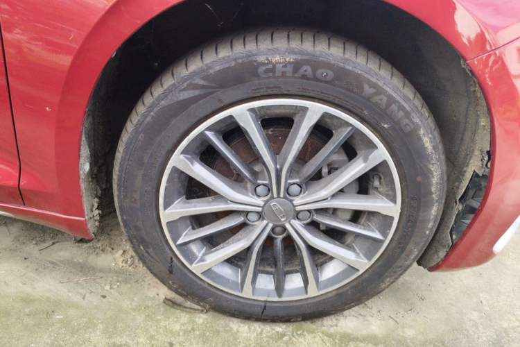 Used Geely Auto Preface 2021 2.0TD Luxury Version Right Front Wheel Hub