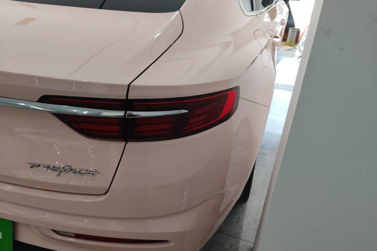 Used Geely Auto Preface 2021 2.0TD Luxury Version Right Rear Taillight