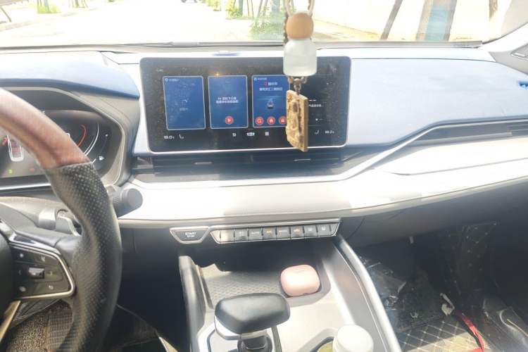 Used Geely Auto Preface 2021 Revised Version 2.0TD Luxury Edition Audio And AC Panel