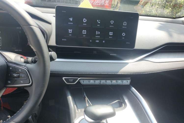 Used Geely Auto Preface 2021 2.0TD Luxury+ Version Audio And AC Panel
