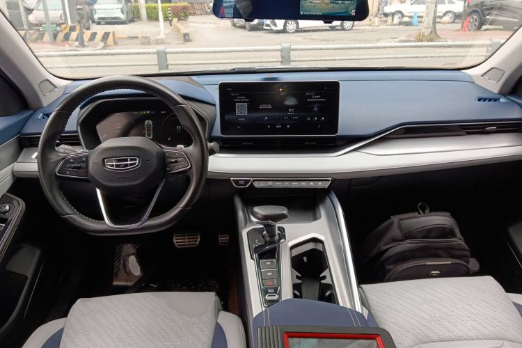 Used Geely Auto Preface 2021 Revised Version 2.0TD Luxury Edition Center Console