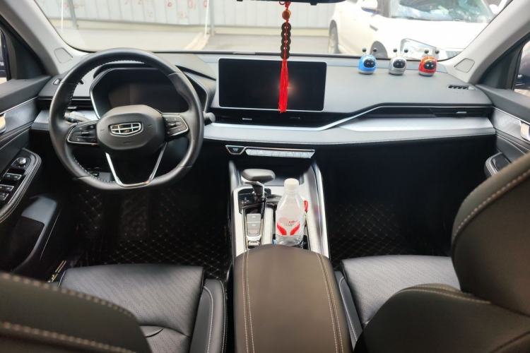 Used Geely Auto Preface 2021 2.0TD Luxury Version Center Console