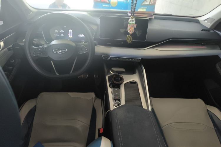 Used Geely Auto Preface 2021 2.0TD Luxury Version Center Console