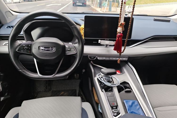 Used Geely Auto Preface 2021 2.0TD Luxury Version Center Console