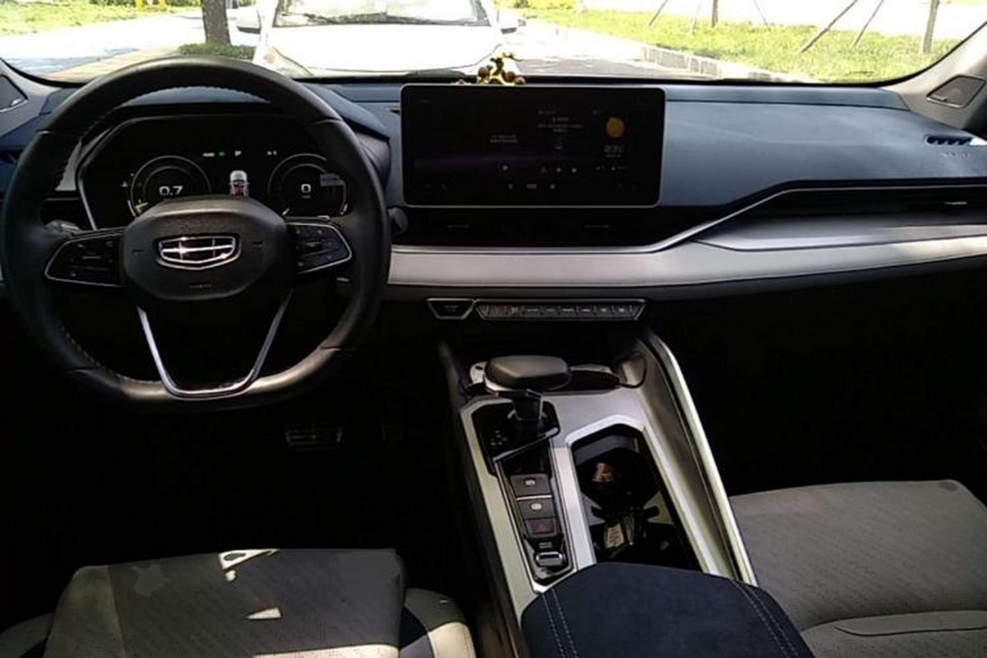Used Geely Auto Preface 2021 Revised Version 2.0TD Luxury Edition Center Console