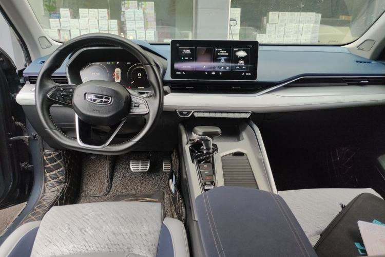 Used Geely Auto Preface 2021 2.0TD Luxury Version Center Console