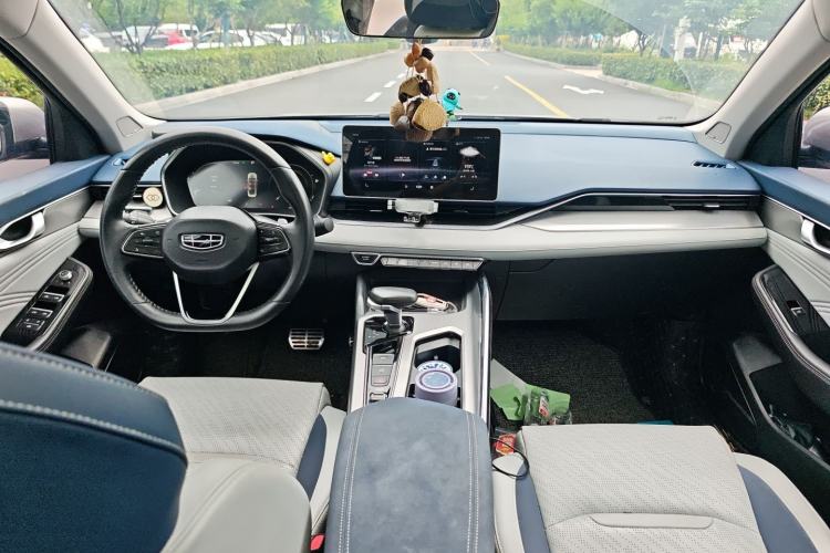 Used Geely Auto Preface 2021 2.0TD Luxury Version Center Console