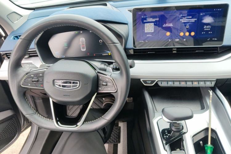 Used Geely Auto Preface 2021 2.0TD Flagship Edition Center Console