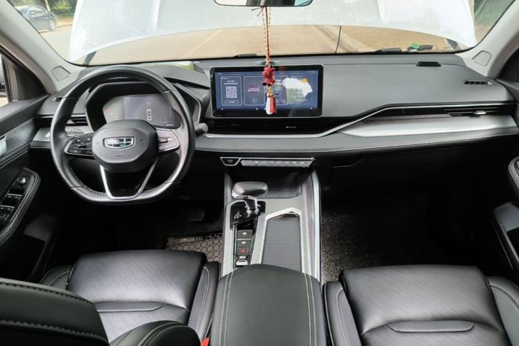Used Geely Auto Preface 2021 2.0TD Luxury Version Center Console