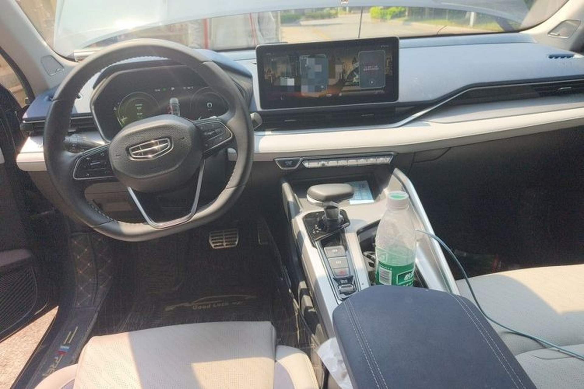 Used Geely Auto Preface 2021 2.0TD Luxury Version Center Console