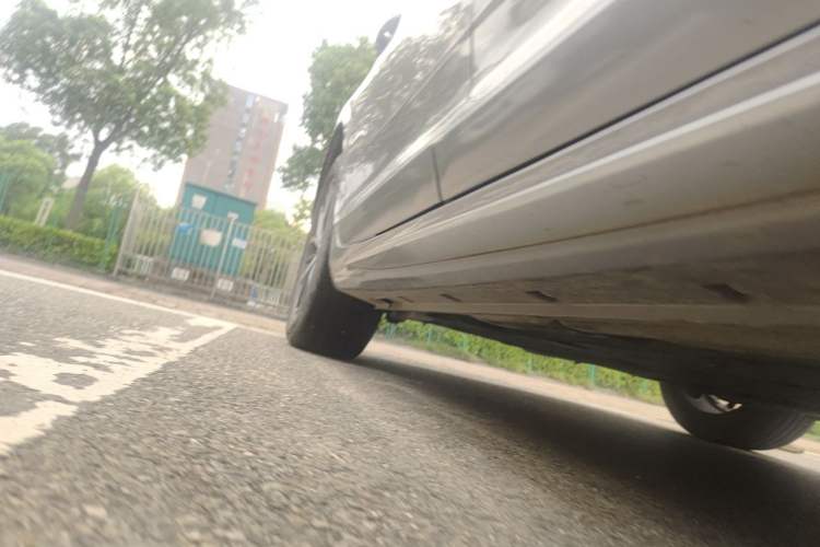 Used Geely Auto Preface 2021 2.0TD Luxury Version Chassis Front Right