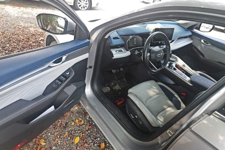 Used Geely Auto Preface 2021 Revised Version 2.0TD Luxury Edition Driver Seat