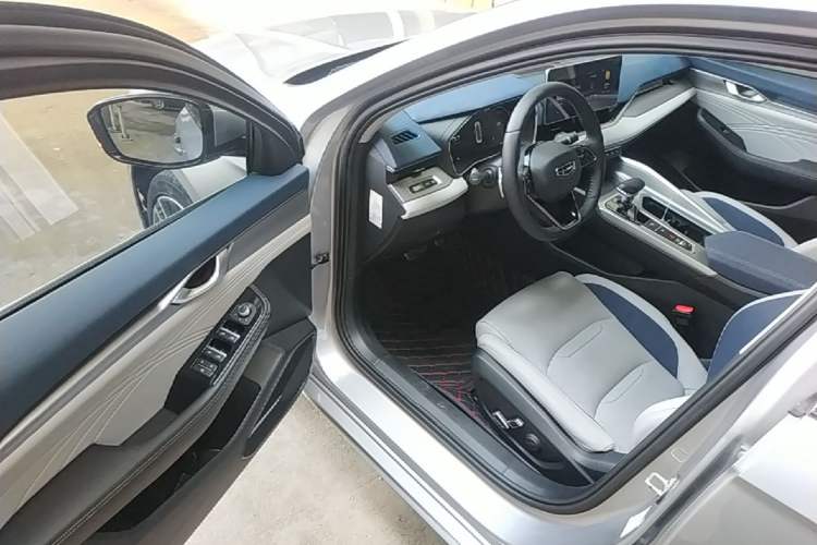 Used Geely Auto Preface 2021 Revised Version 2.0TD Luxury Edition Driver Seat