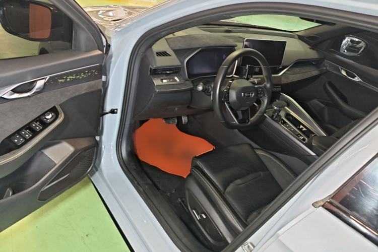 Used Geely Auto Preface 2021 2.0TD Space-Time Edition Hao Yue Driver Seat