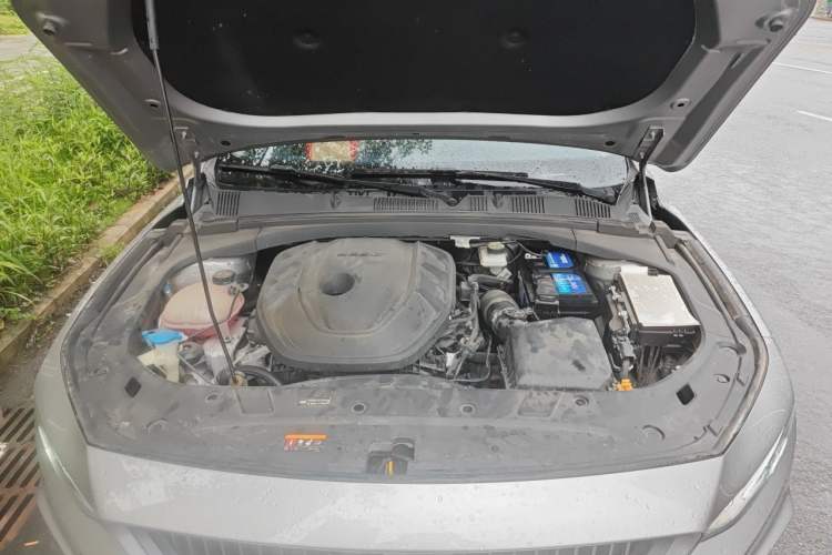 Used Geely Auto Preface 2021 2.0TD Luxury Version Engine Bay