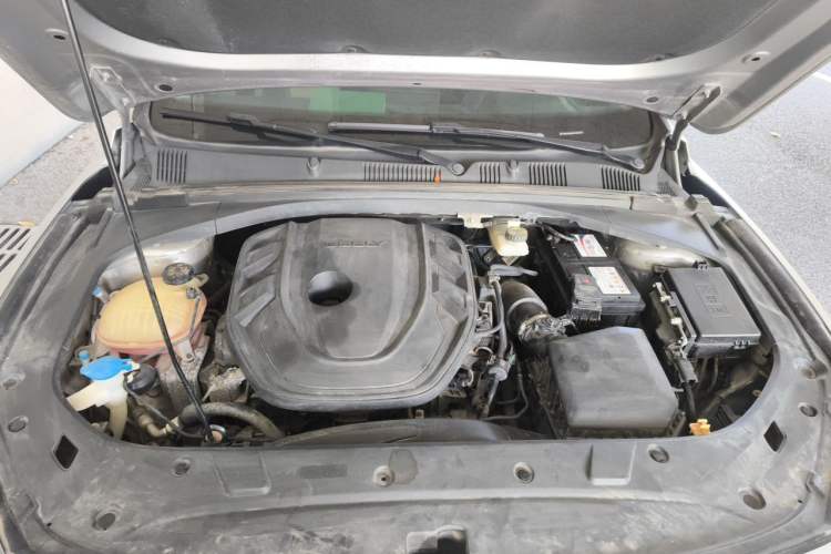 Used Geely Auto Preface 2021 2.0TD Luxury Version Engine Bay