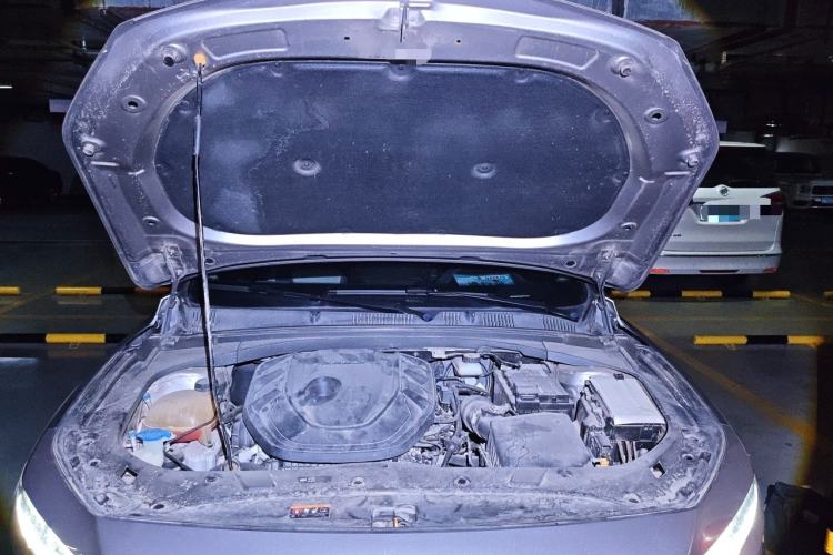 Used Geely Auto Preface 2021 2.0TD Luxury Version Engine Bay