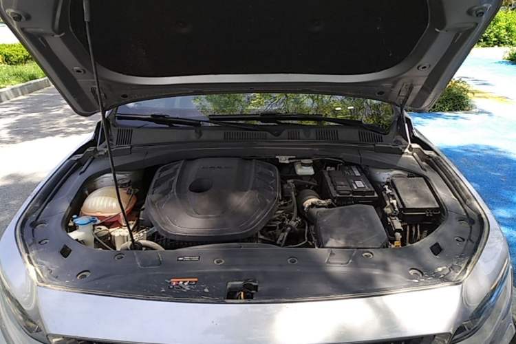 Used Geely Auto Preface 2021 Revised Version 2.0TD Luxury Edition Engine Bay