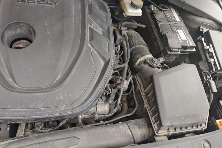 Used Geely Auto Preface 2021 2.0TD Luxury Version Engine Bay Left