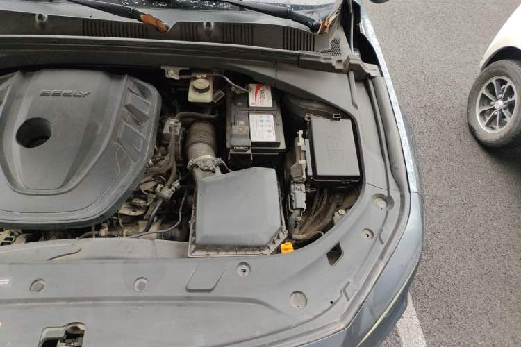 Used Geely Auto Preface 2021 2.0TD Luxury Version Engine Bay Left