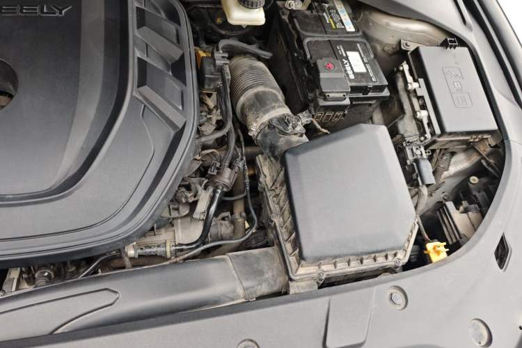 Used Geely Auto Preface 2021 2.0TD Luxury Version Engine Bay Left